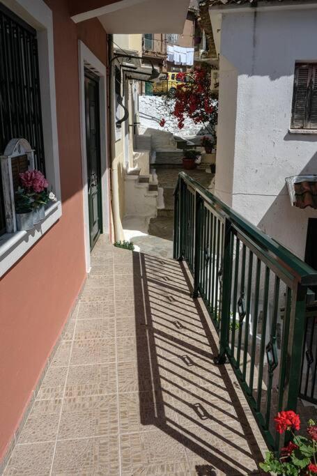 Studio Anna Kato Garouna Exterior photo
